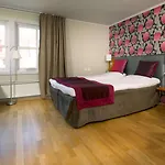 Quality Ξενοδοχείο 3*